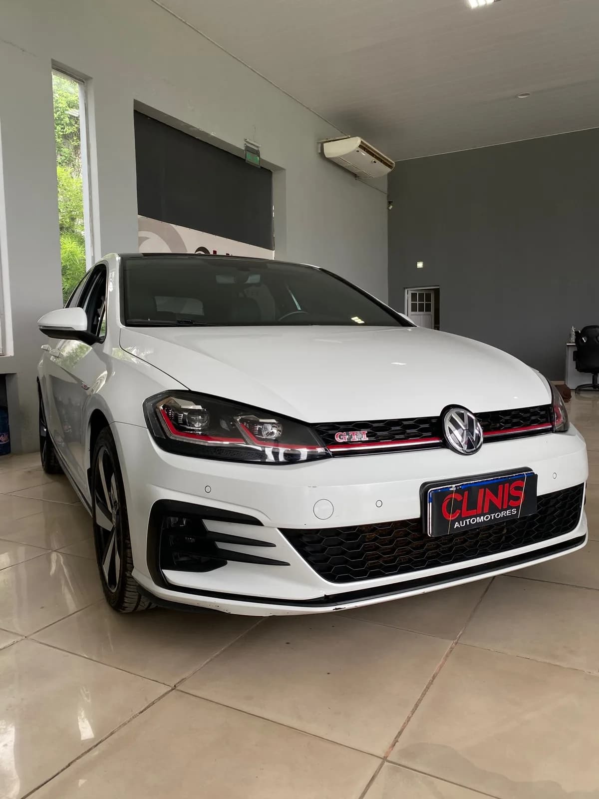 Volkswagen Golf GTI DSG — imagen 1 de 8