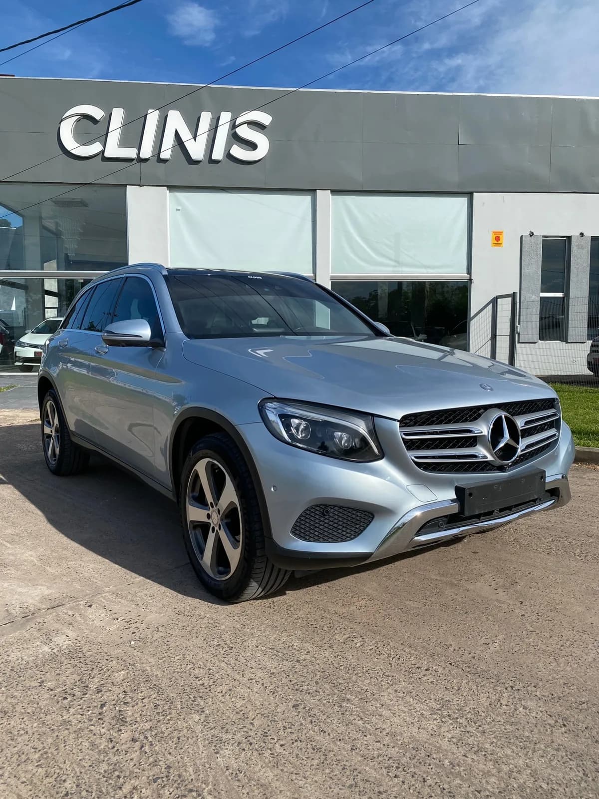 Mercedes Benz GLC 300 4MATIC — imagen 1 de 7