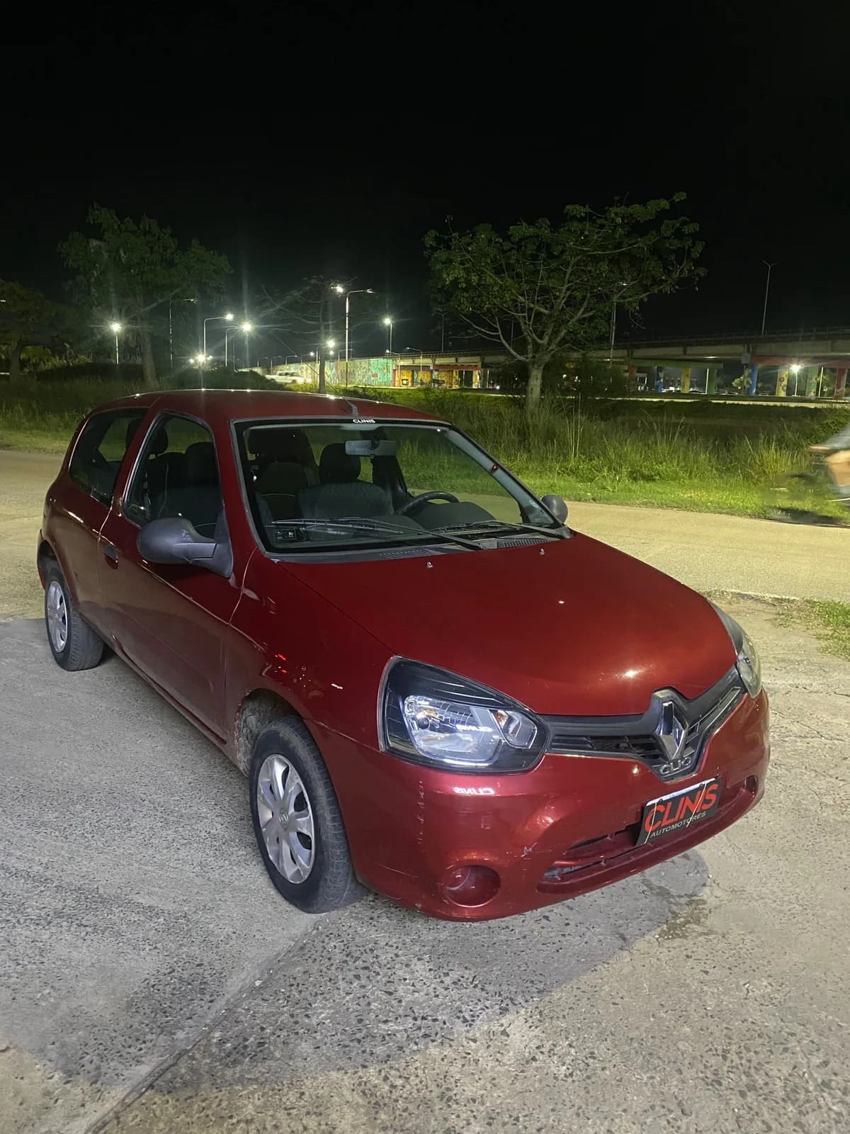 Renault Clío Mío Confort — imagen 1 de 6