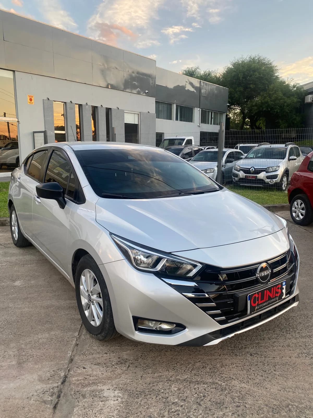 Nissan Versa 1.6 Sense MT — imagen 1 de 7